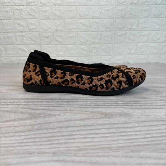 Clarks Carly Wish Leopard Print Ballet Flats WMNS US7.5M Dark Tan Comfort Shoes - Picture 1 of 9